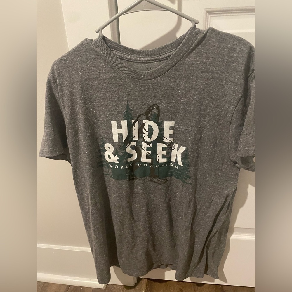Gray Hide & Seek Graphic T-Shirt Bigfoot